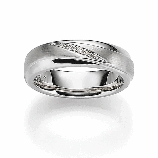 Damenring mit 5 Brillanten zus. 0,034ct.