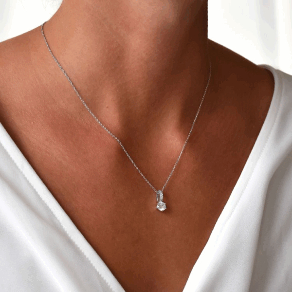 Anhänger mit Kette mit 6 Zirkonia – Bild 2