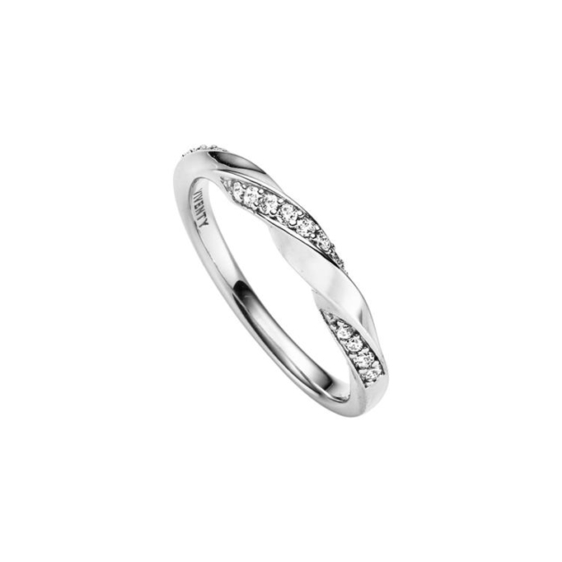 Ring mit 15 Zirkonia